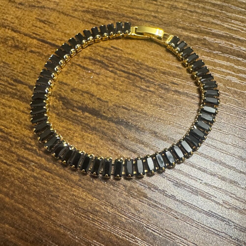 ZUMA BRACELET BY GAGETGIRL